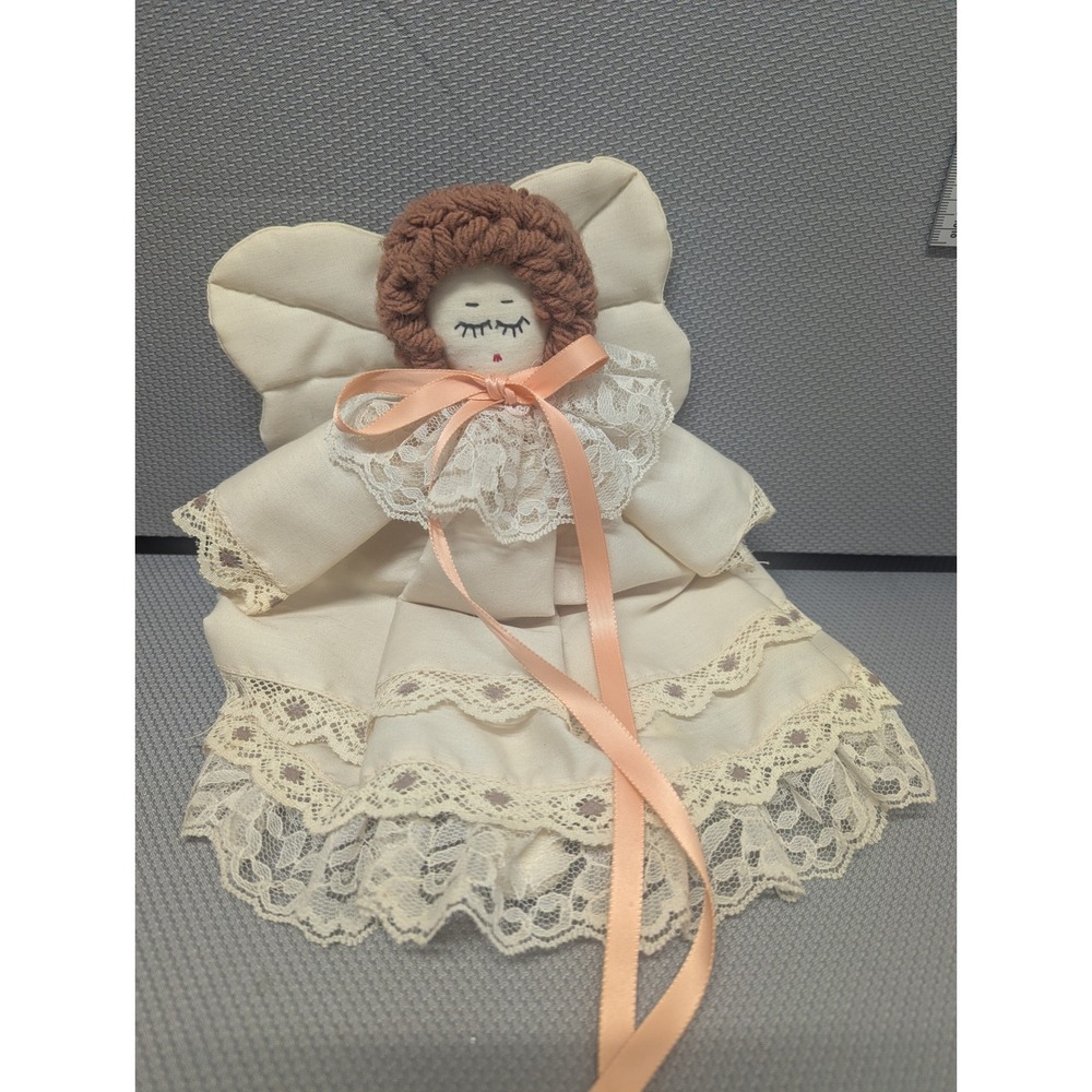 Vintage 1985 Handmade Angel Rag Doll Lace Cream Gown Yarn Hair Folk Art Decor